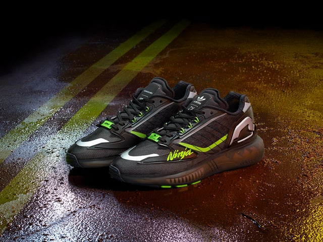 カワサキとアディダス 初のコラボレーションスニーカー「KAWASAKI ZX