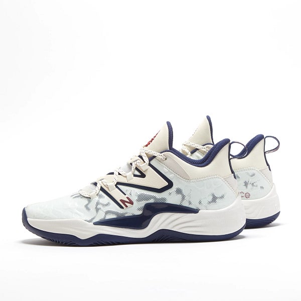 ニューバランス ハイパフォーマンス バスケットボールシューズ「Two