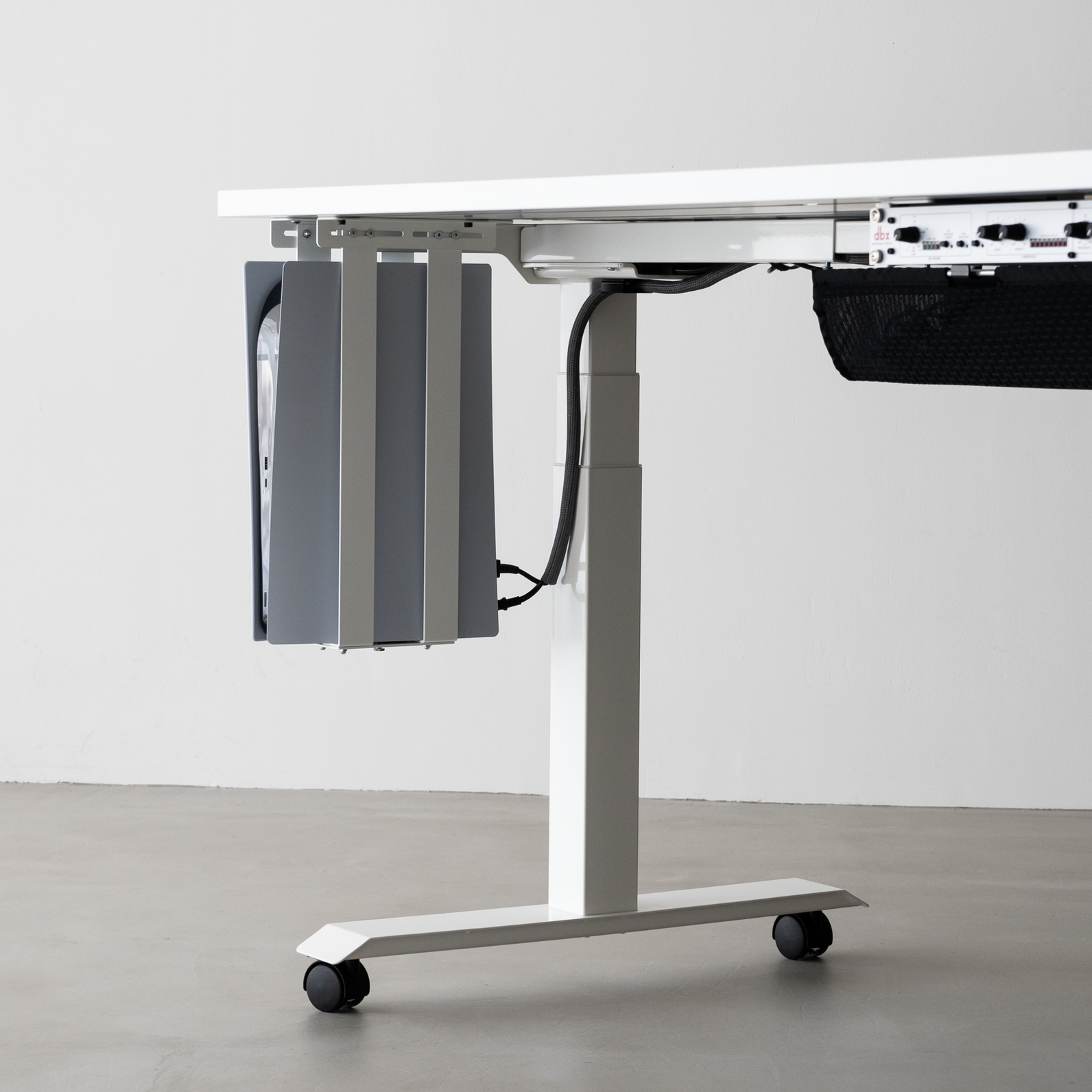 Mount for PS5 | PREDUCTS