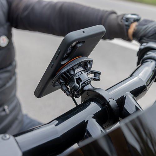 ハンドルバーマウント PRO LARGE バイク用スマホホルダー｜クアッドロック