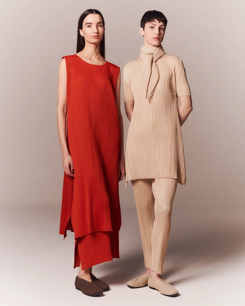 PLEATS PLEASE ISSEY MIYAKE、2025/26年秋冬シーズンのスタート、7月の