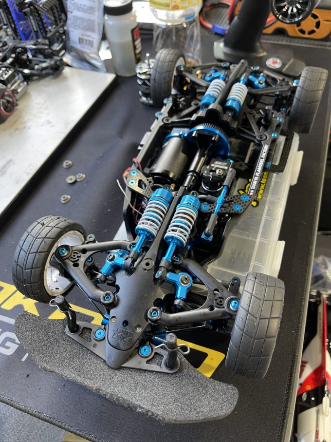 常連さんの一番時計のタミヤ TC-01をテストドライブその結果… | RC/DC