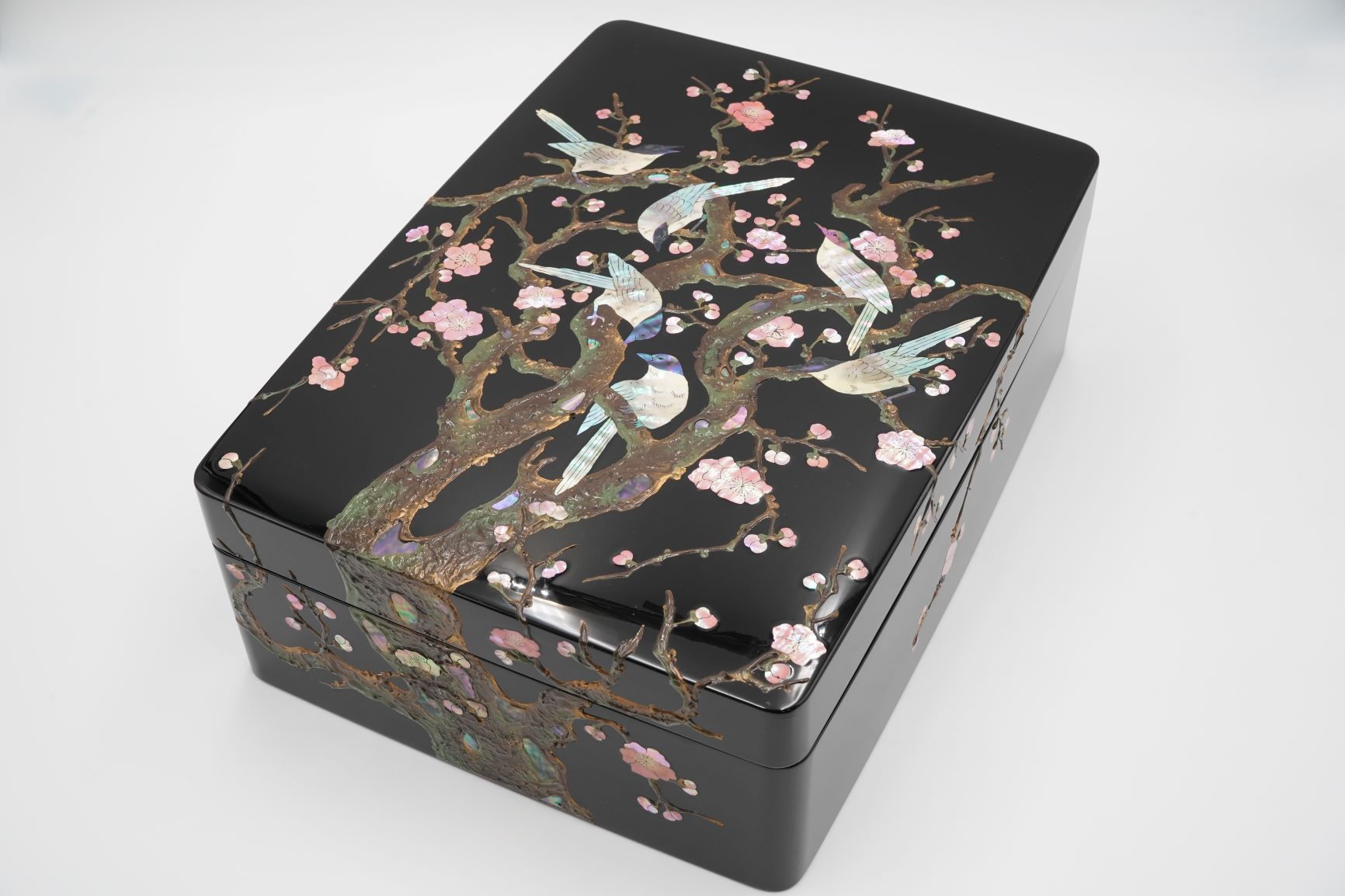 青貝塗錆絵花鳥図文庫 | 武蔵川工房