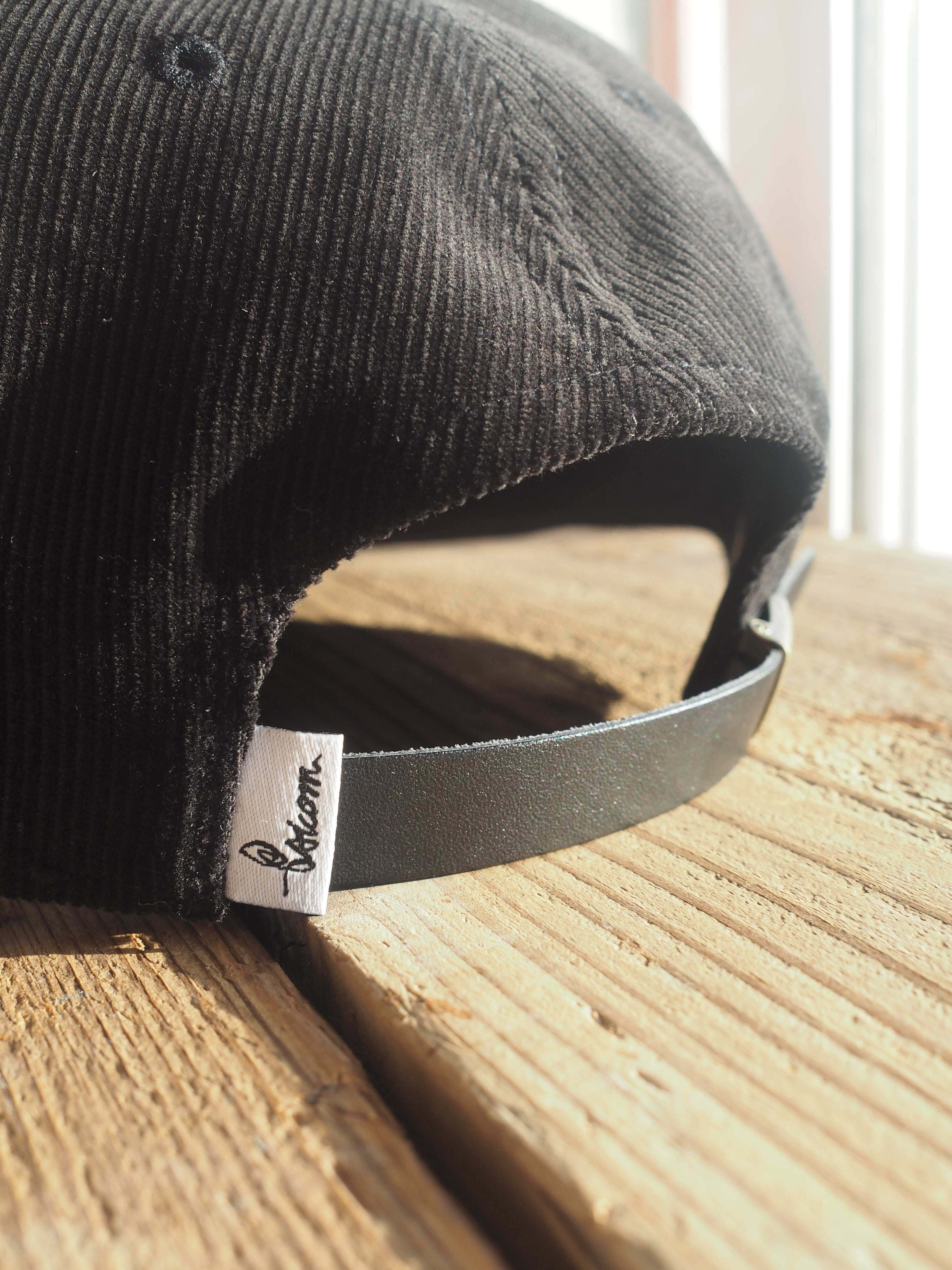 Psicom tivoLi surf shop 2026 CORDUROY LAME CAP PSICOM Black