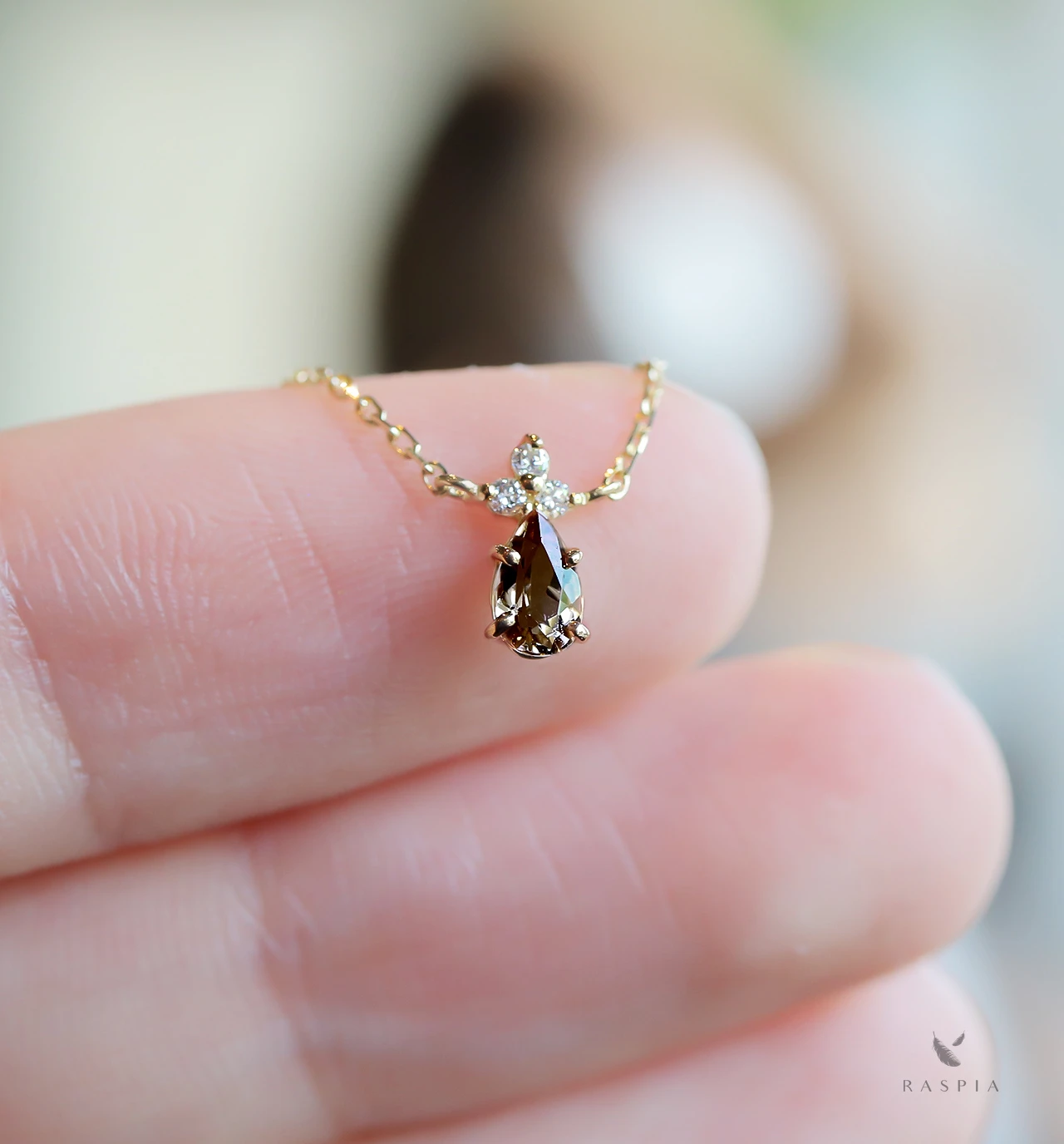 K18 カラーチェンジガーネット＆ダイヤモンドのネックレス ~Ello Lilas