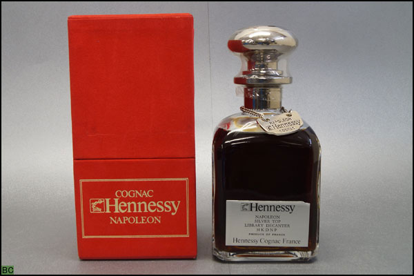 古酒◇ヘネシー シルバートップ Hennessy ナポレオン 赤箱 - 神戸市