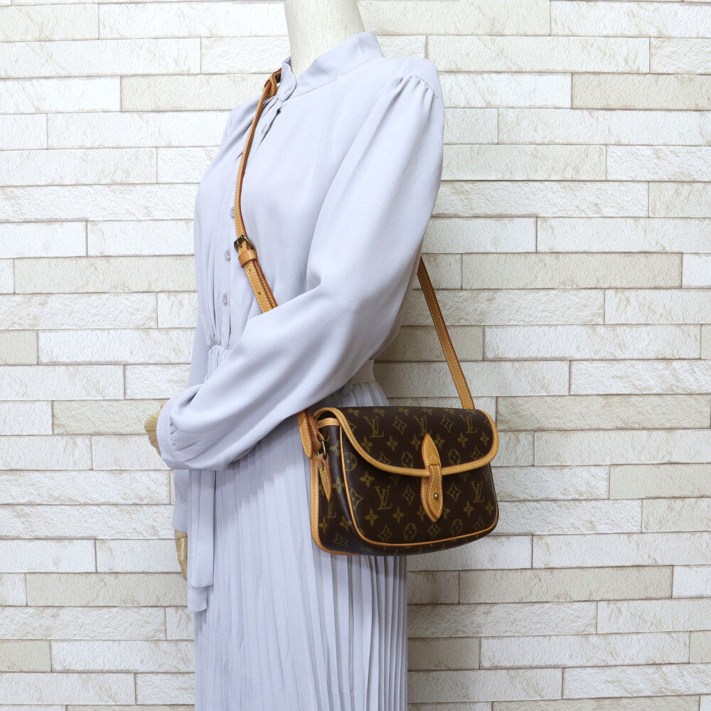ルイヴィトン LOUIS VUITTON ジベシエールPM モノグラム ショルダー