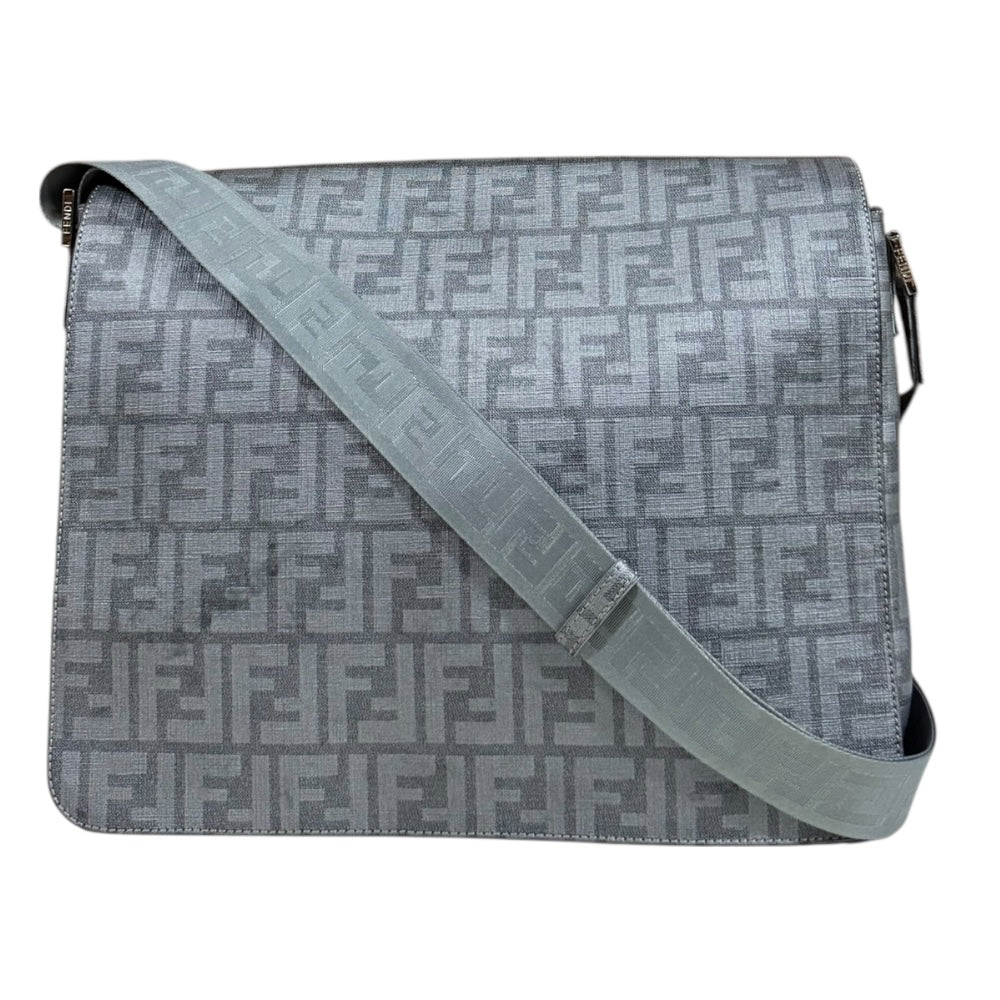 FENDI フェンディ メッセンジャーバッグ ズッカ ショルダーバッグ PVC