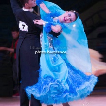 社交ダンスウェアNiniDance - オーストリッチ羽根