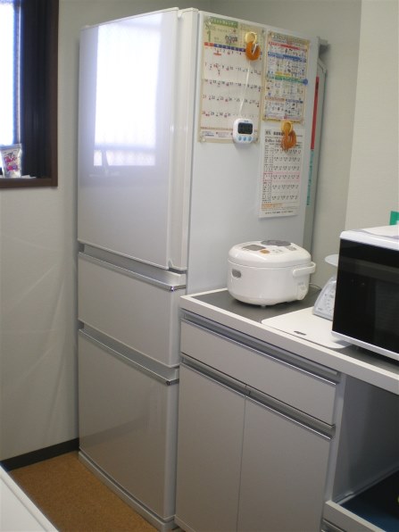 三菱電機 MR-CX33C-W [パールホワイト] 価格比較 - 価格.com