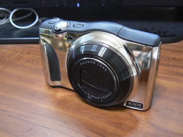 富士フイルム FinePix F800EXR 価格比較 - 価格.com