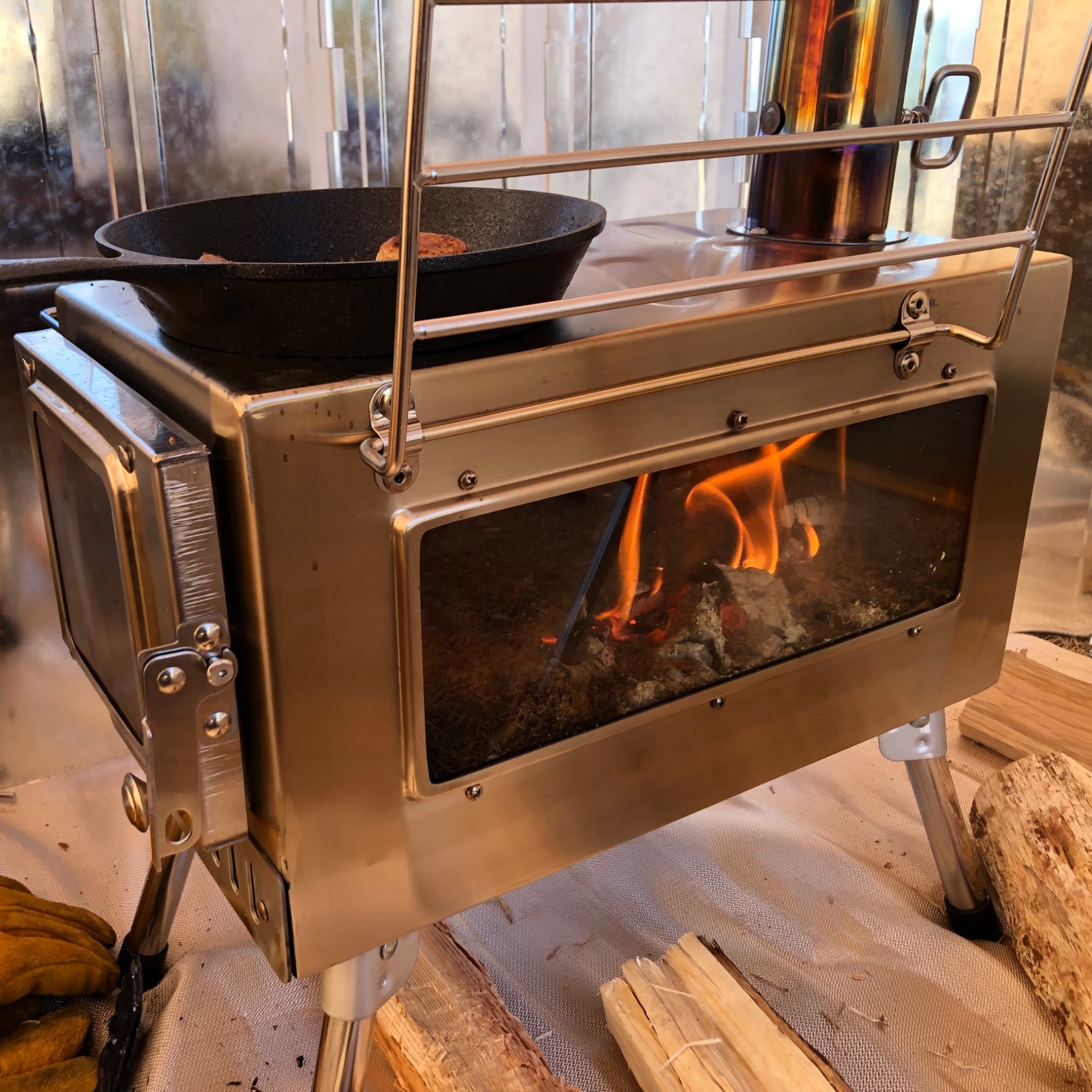 色：薪ストーブ SENQI 薪ストーブ 折りたたみ キャンプ 耐熱ガラス