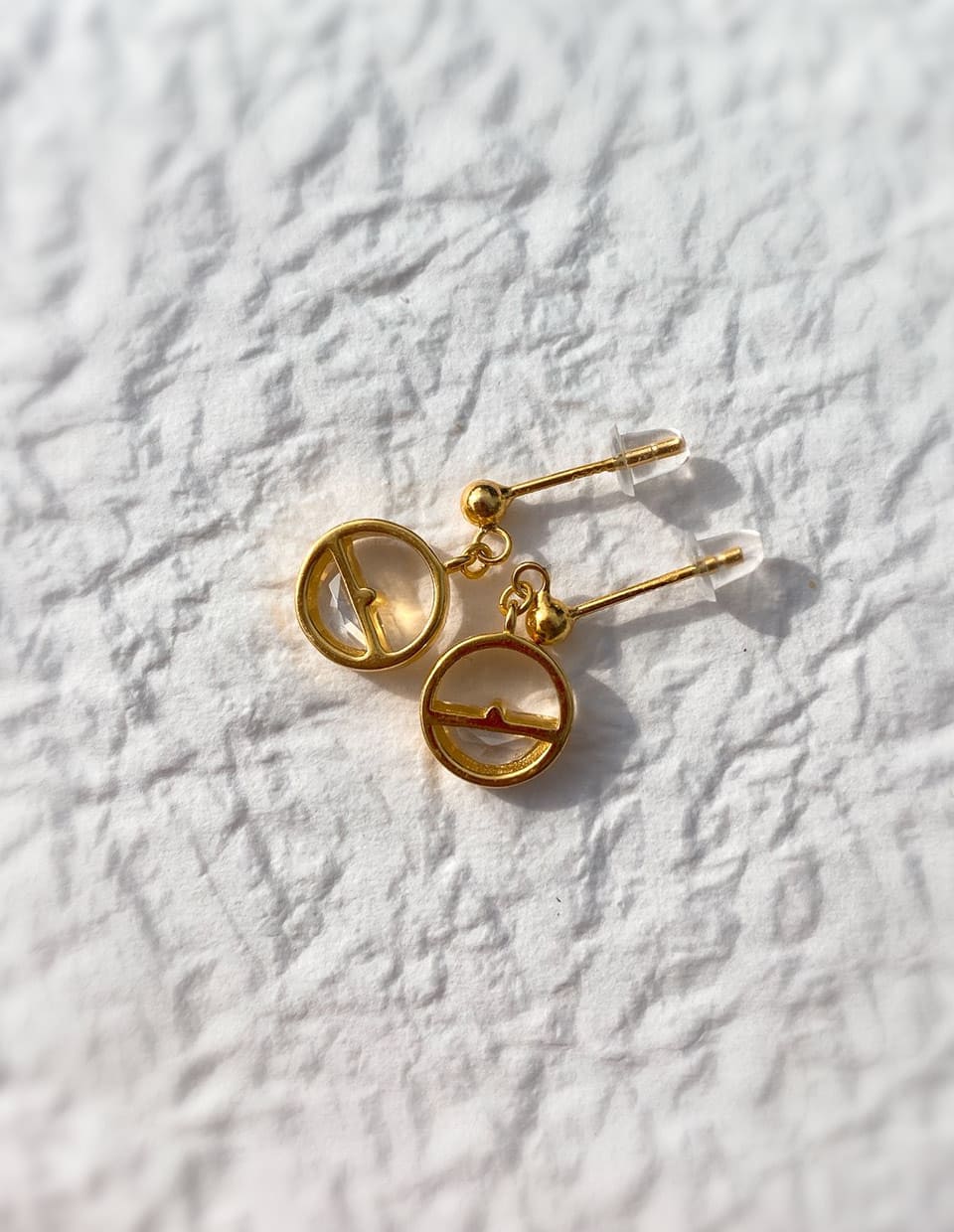 CZ ハーフビジューピアス シルバー925 – 金属アレルギー対応の