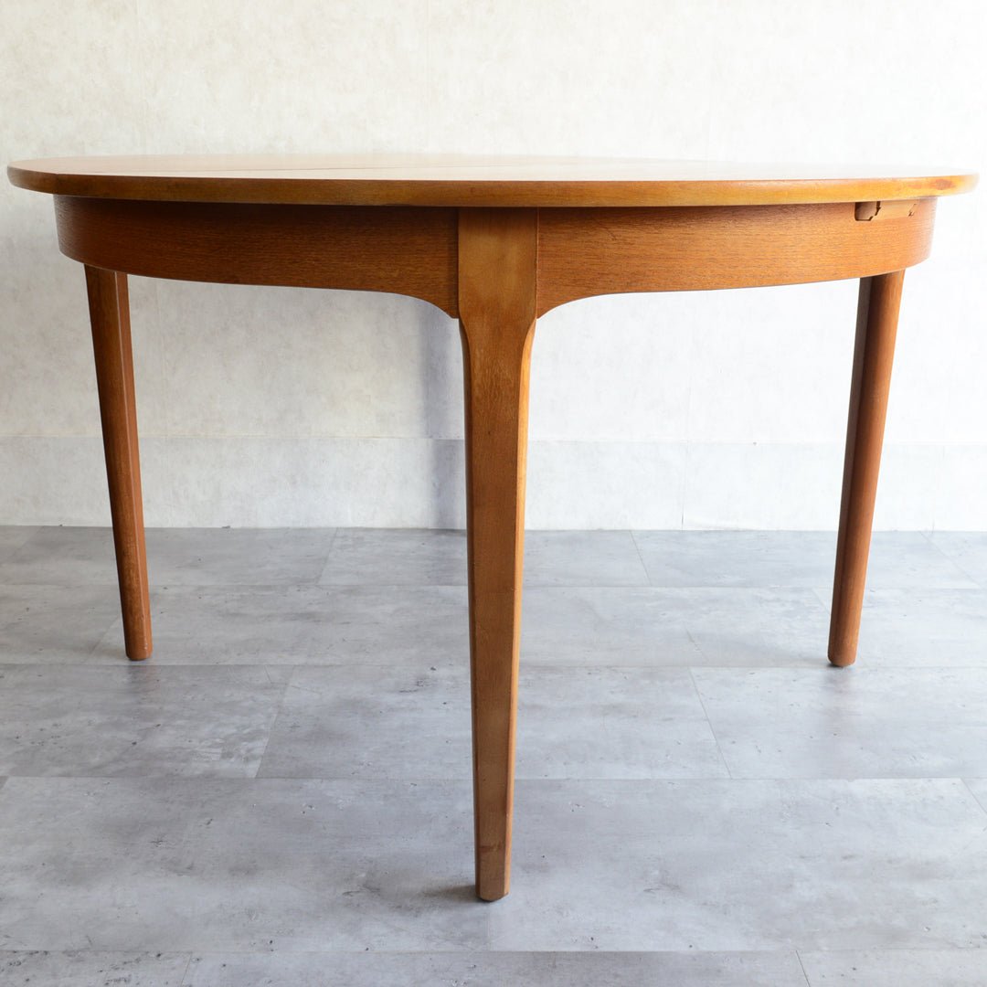 Nathan ネイサン エクステンション ラウンド ダイニングテーブル03