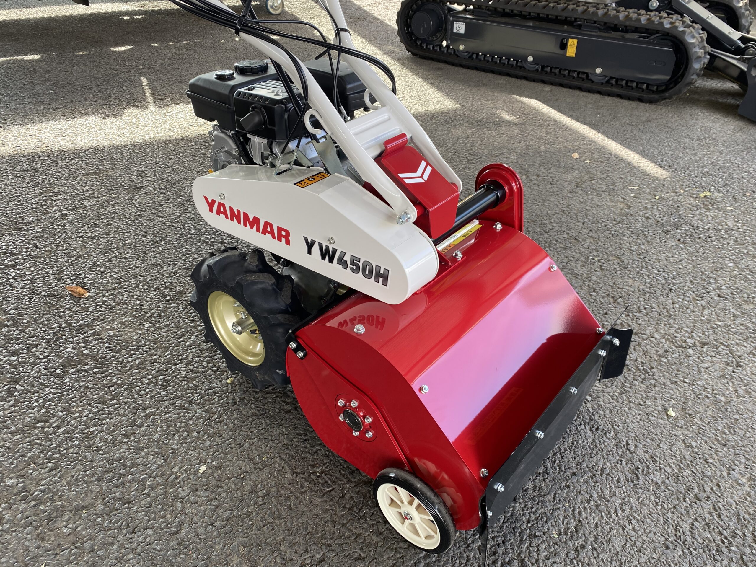 ヤンマーハンマーモア YW450H 草刈り | 農機／建機／草刈機販売（有