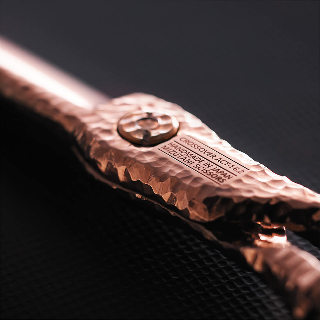 CROSSOVER 槌目 -TSUCHIME- ACT-2 桃色 MOMO | ミズタニシザーズ