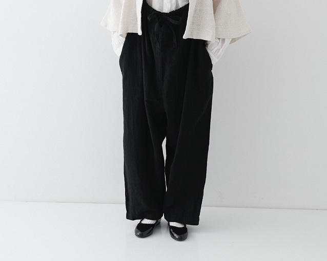 PICK UP】ブラックリネン ドロストサロペット | ONLINE SHOP | nest