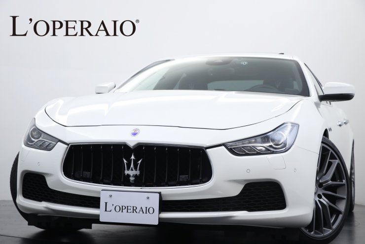 マセラティ ギブリ 3.0 ゼニアEDシート サンルーフ スカイフック