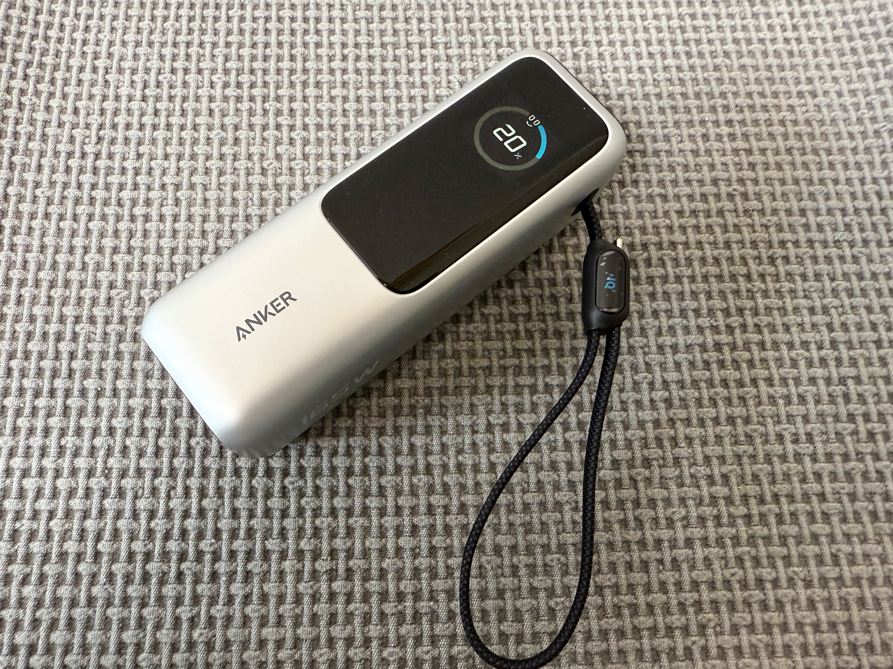 Anker Power Bank (25000mAh, Built-In & 巻取り式USB-Cケーブル