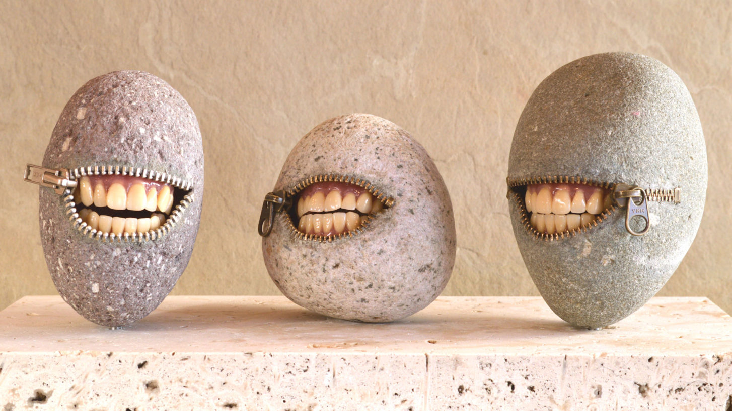 外国人や海外メディアも絶賛する、「石」でアート作品を手がける