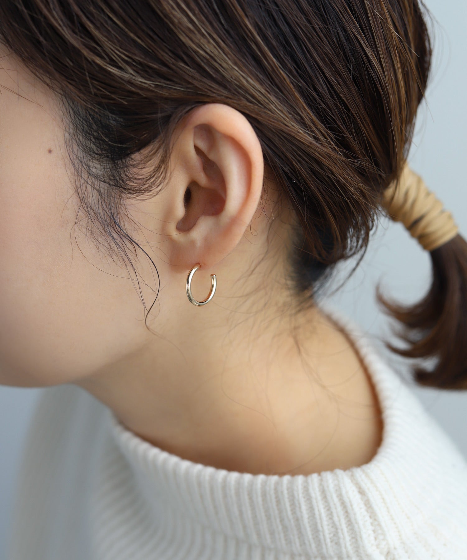 SIENA ROSE】パイプハーフフープピアス[M]｜SANPO ONLINE(サンポー