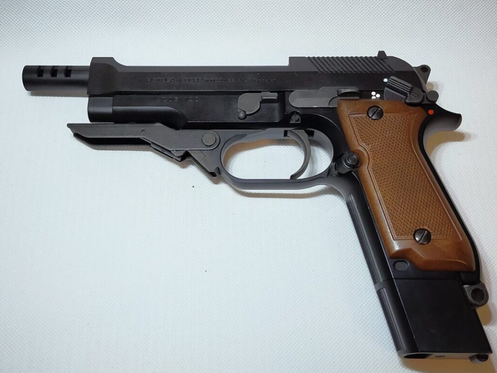 東京マルイ ベレッタM93R 電動ハンドガンレビュー | サバゲーの'さ'
