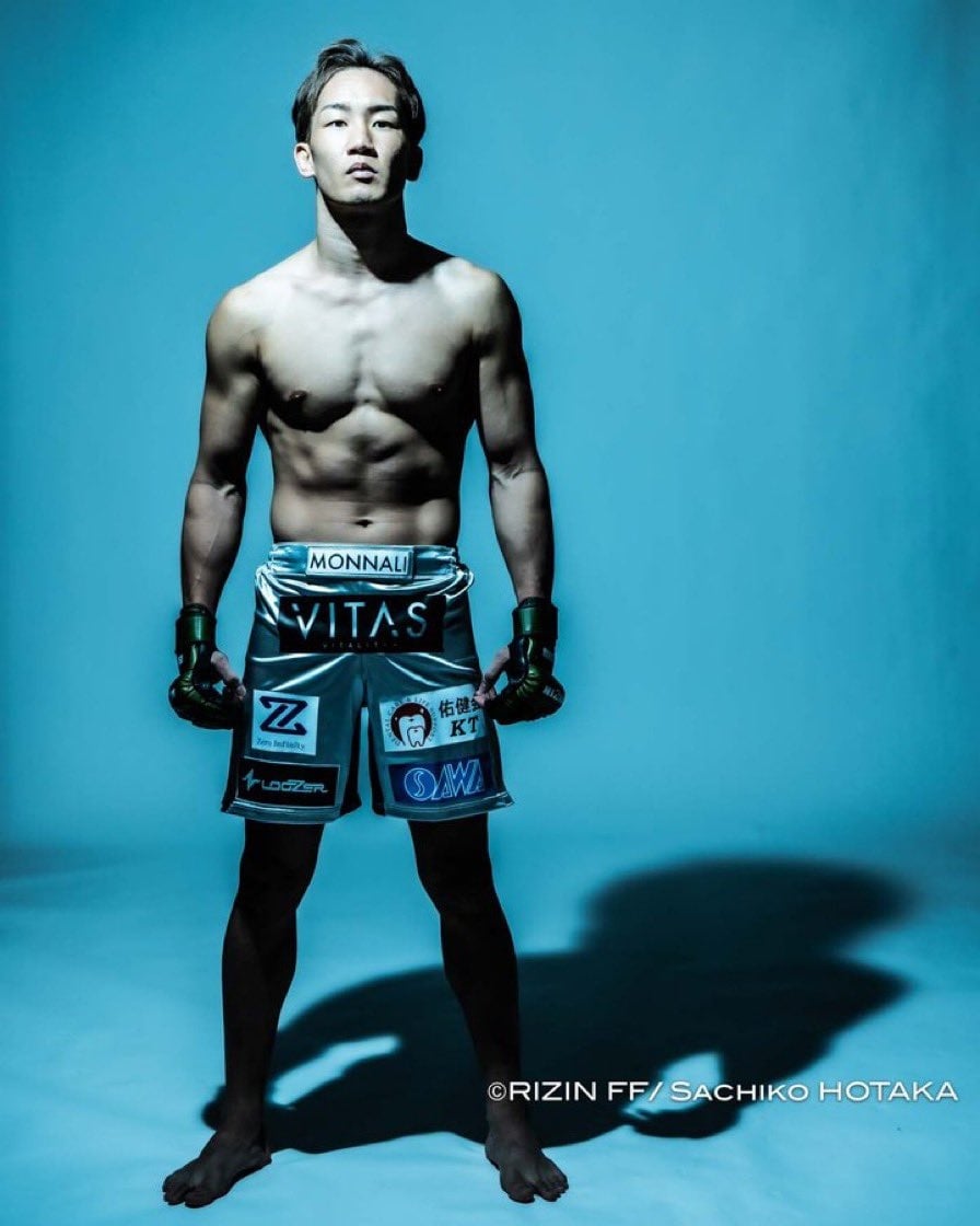 超RIZIN2に出場した朝倉未来選手のファイトパンツスポンサーとなりました。