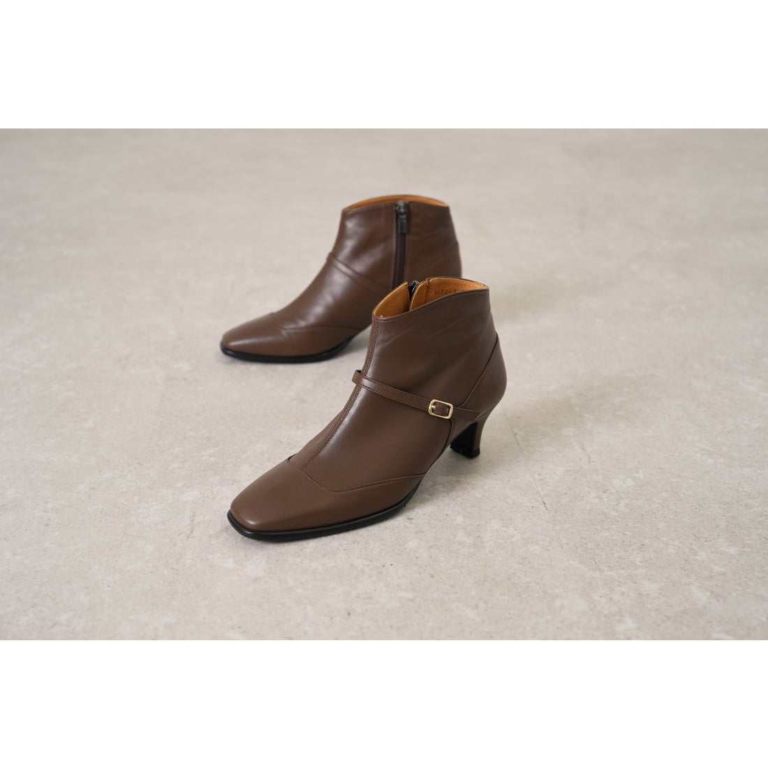 シプレ CHYPRE 4.5cm本革綺麗目マニッシュレトロショートブーツ