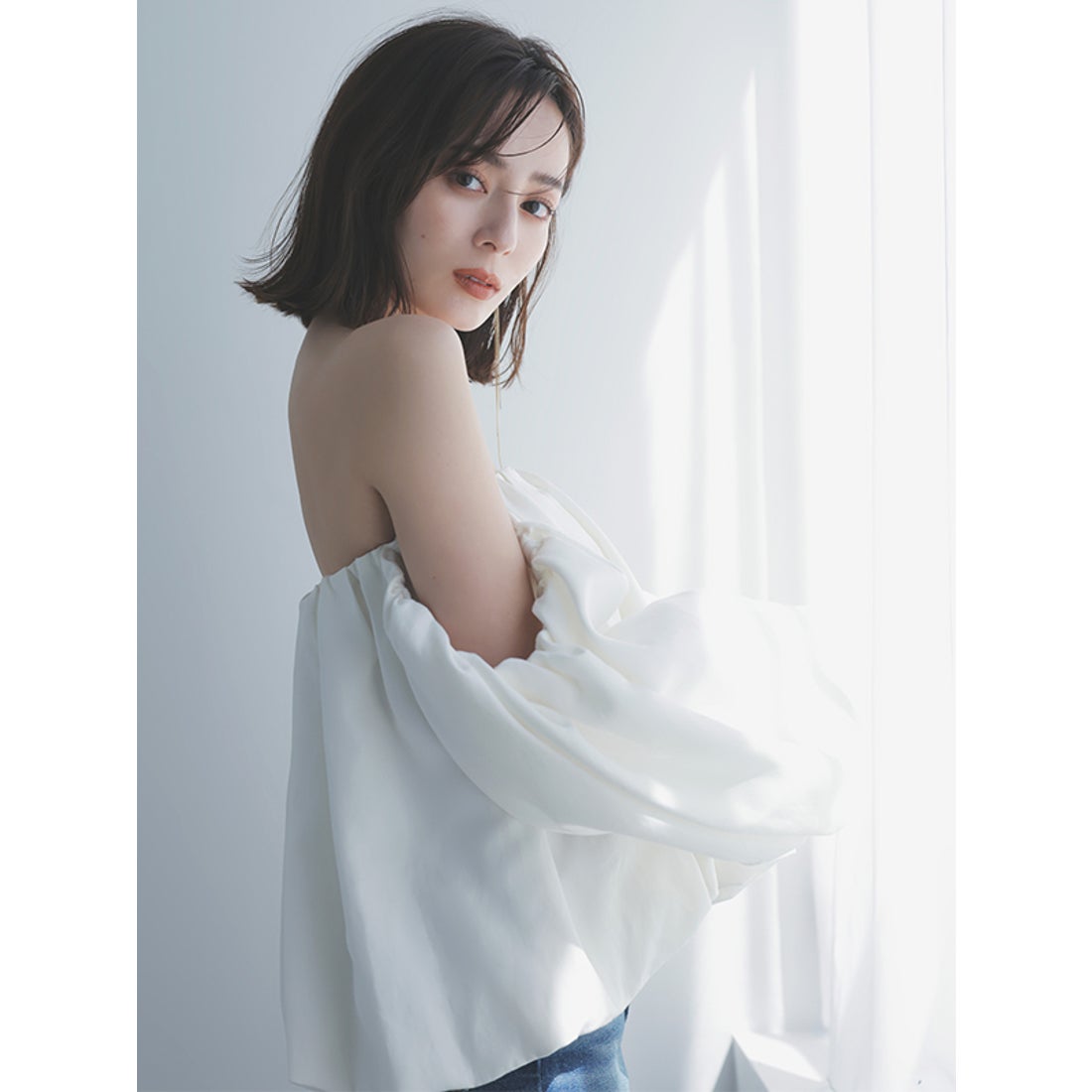 アニュアンス anuans ボリュームバルーントップス （WHITE） -靴