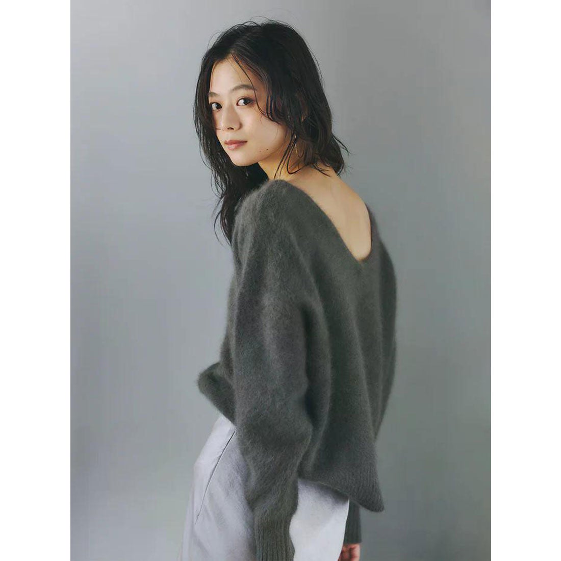 アニュアンス anuans ラクーンフォックス2wayネックプルオーバー