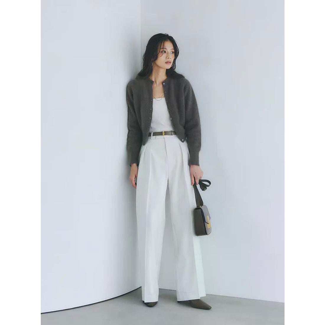 アニュアンス anuans ラクーンフォックスショートカーディガン （NAVY