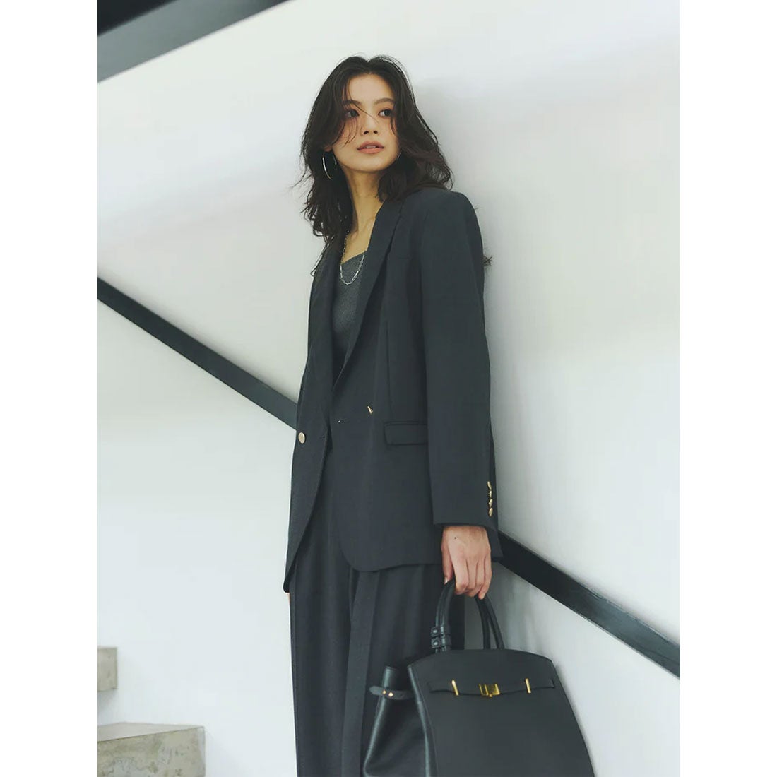 アニュアンス anuans シルクカシミアブレンドデコルテリブニット