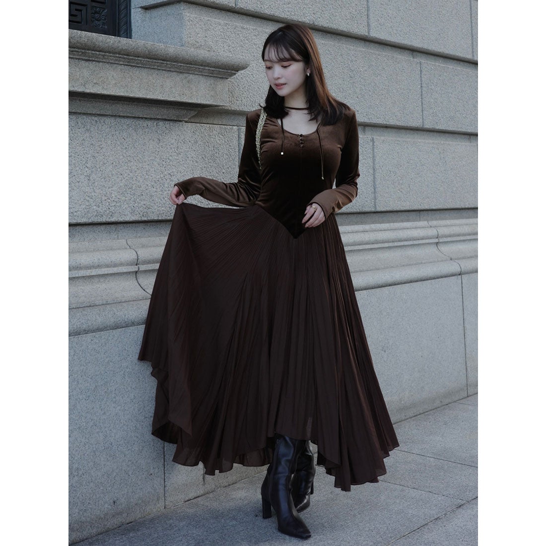 アニュアンス anuans ベロアシフォンドッキングワンピース （BLACK