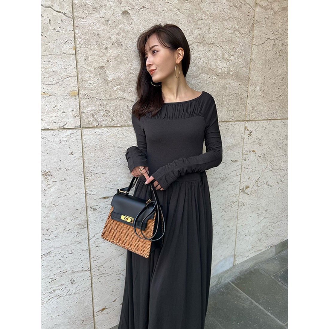 anuans サイドカットアウトベロアワンピース 水着 ブラウン ア