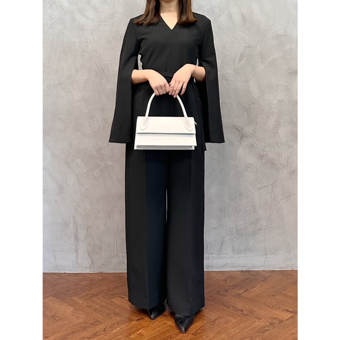 アニュアンス anuans スリットスリーブジャンプスーツ （BLACK