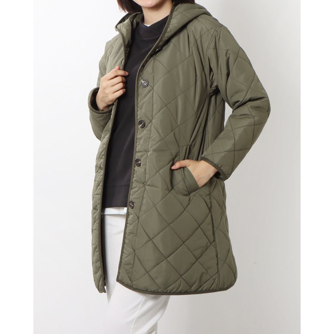 ベルーナ BELLUNA パイピング中わたキルティングコート （カーキ） -靴