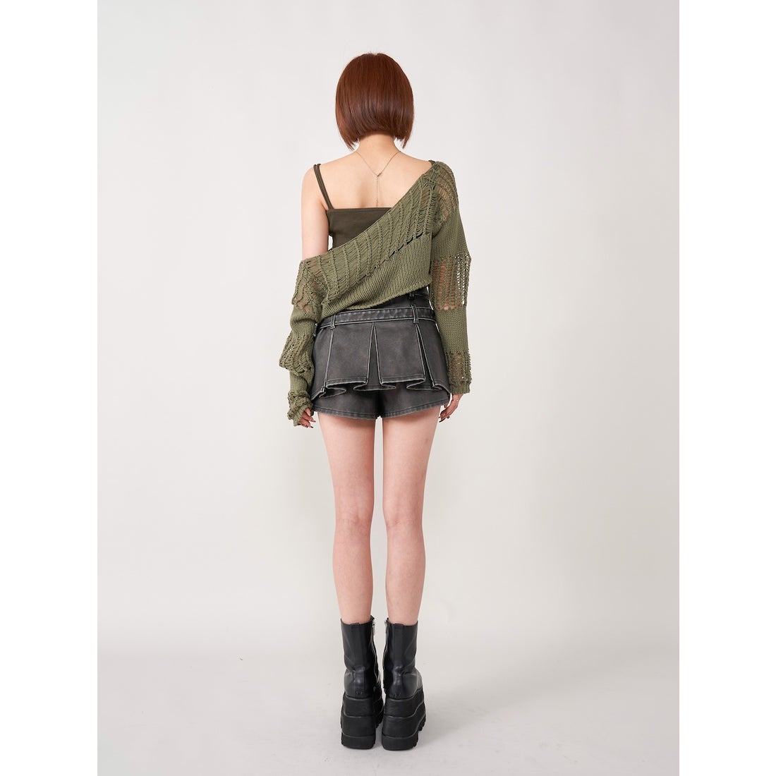 ダーリッチ Darich アンティークレザープリーツショートパンツ