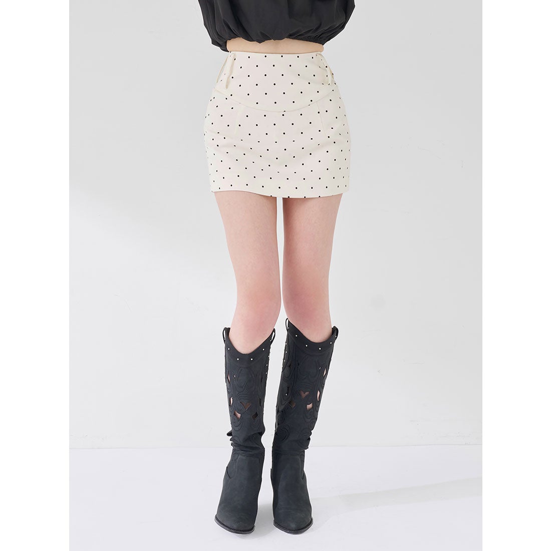 ダーリッチ Darich シェイプラインベルトドットミニスカート
