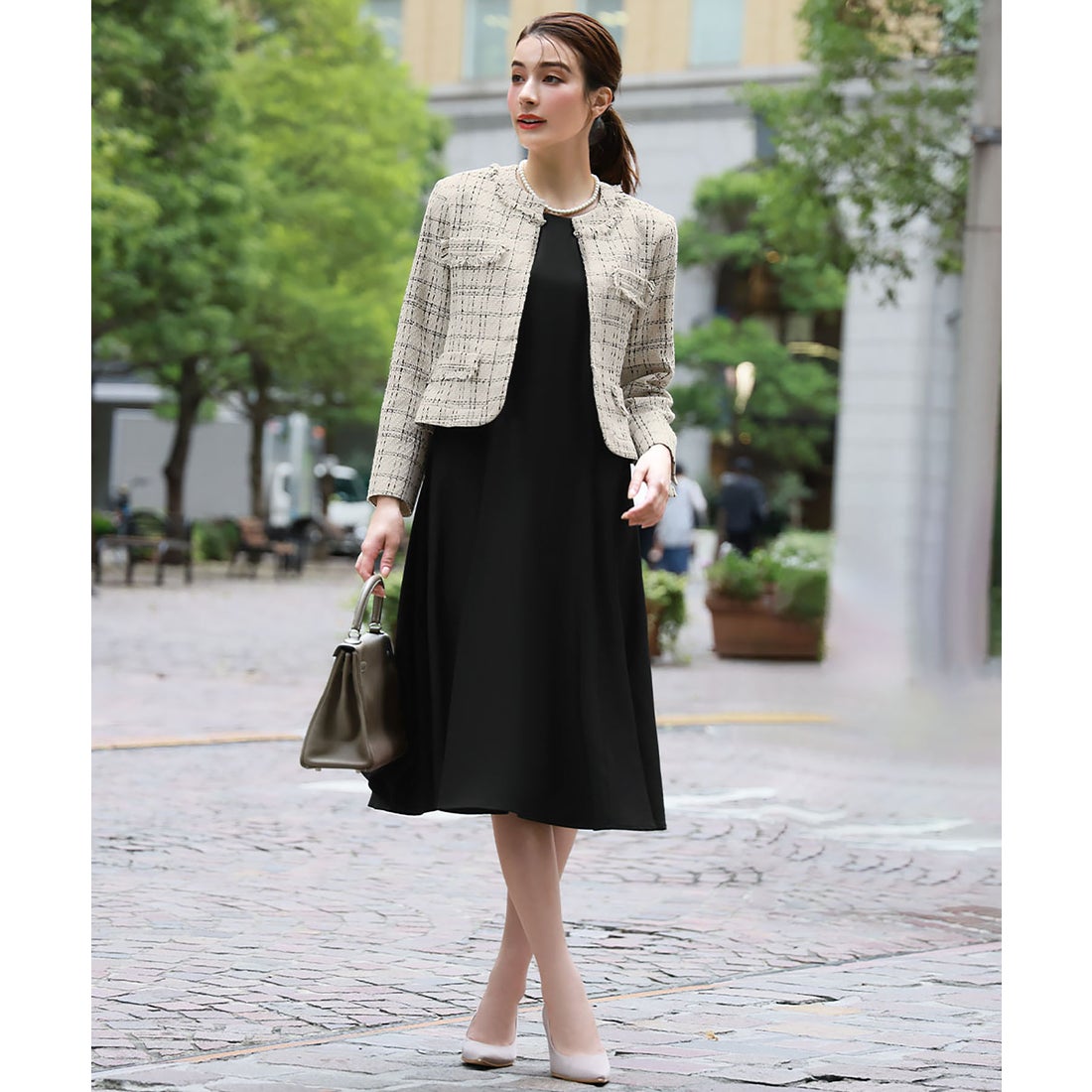 フロリア Flolia チェック柄ツイードノーカラージャケット フレア