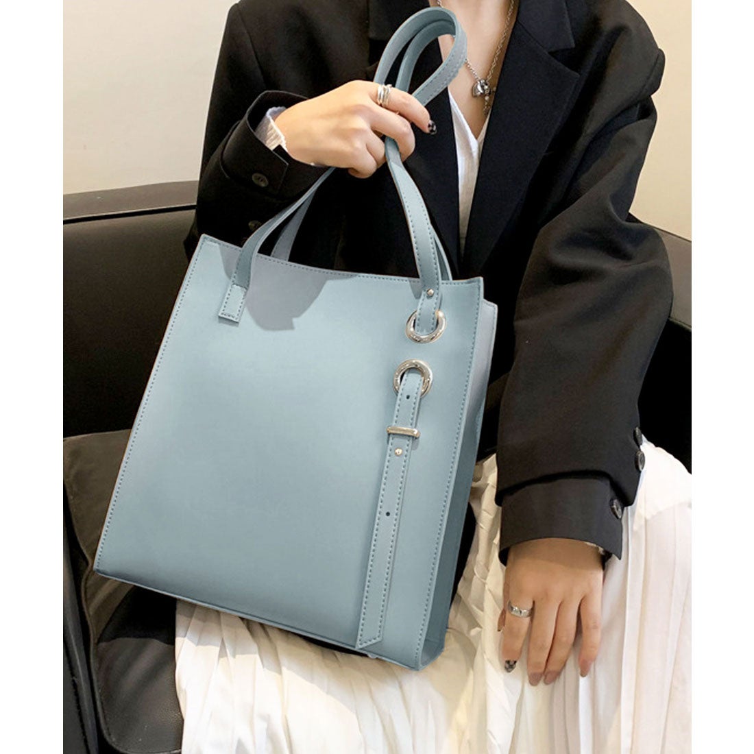 フロージュ florge 【A4対応/2wayベルト調節】アシンメトリー