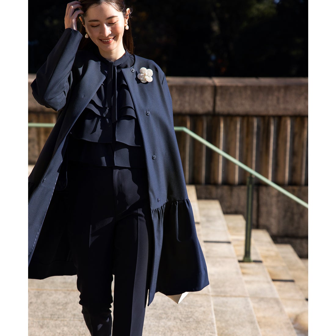 組曲 L 【NAVY】ダブルクロスストレッチノーカラーコート （ネイビー系