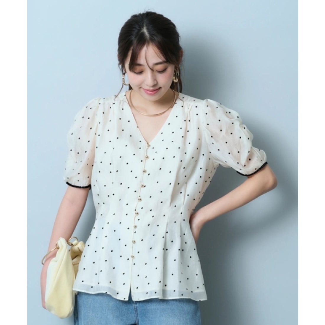 JUSGLITTY ギャザースリーブフロッキーブラウス