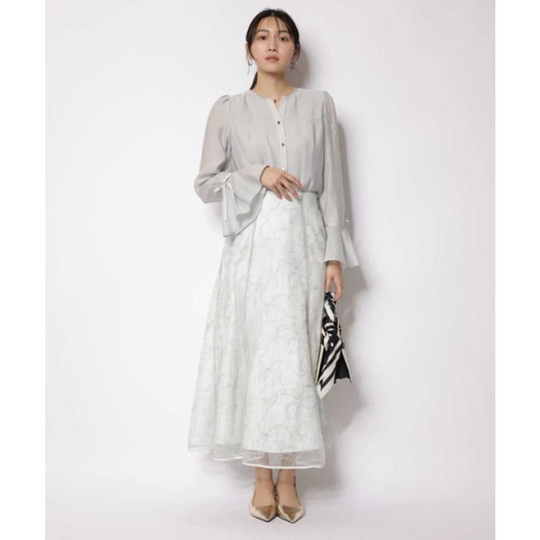 ジャスグリッティー JUSGLITTY キラキラ刺繍マーメイドスカート