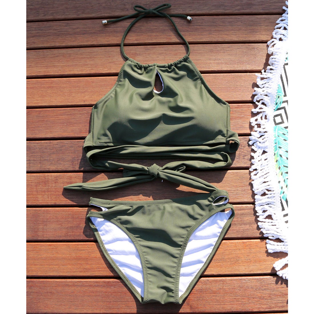 レースレディース Lace Ladies ハイネックバックリボンビキニ 水着2点