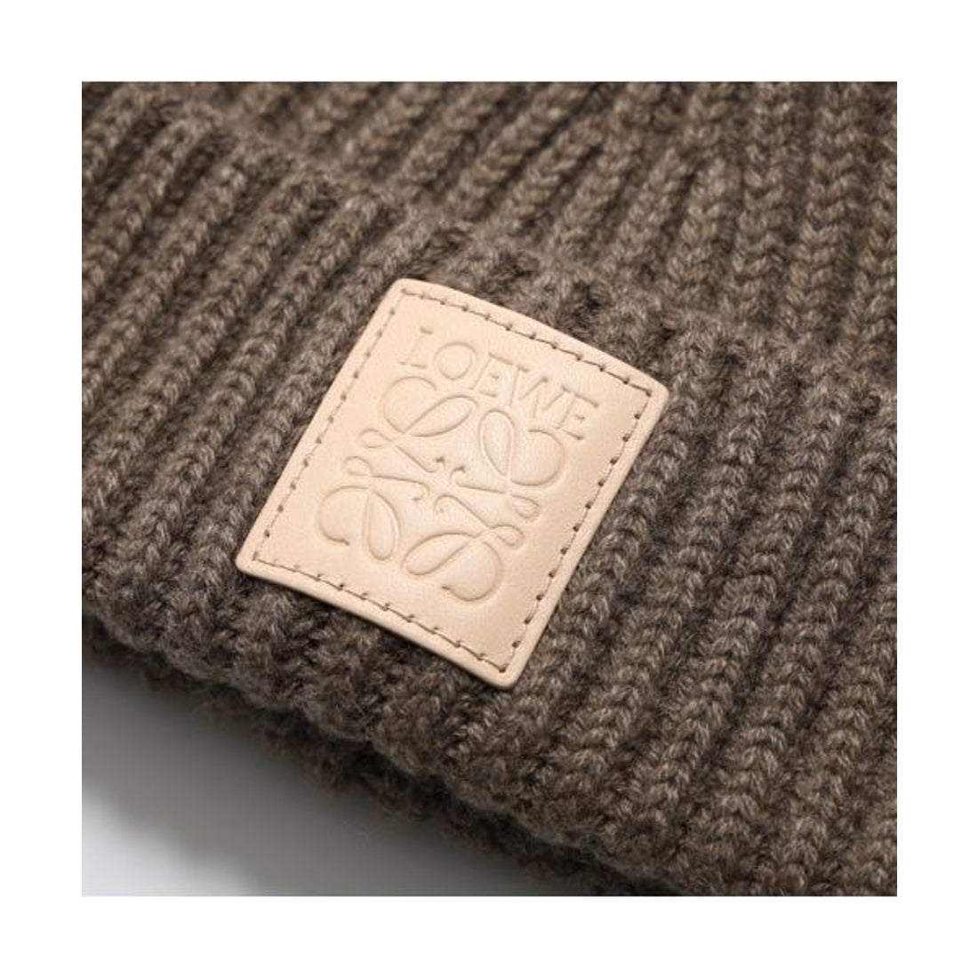 ロエベ LOEWE LOEWE ニット帽 KSA9OT1X01 カシミヤ （2140/BEIGE