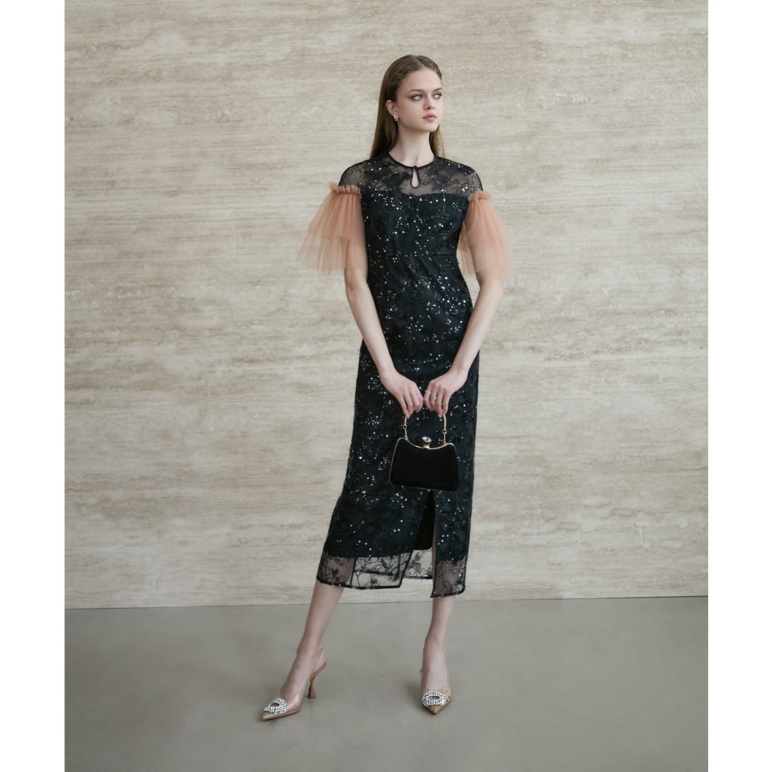 レジャ Leja フラワースパンコールチュールスリーブIラインドレス