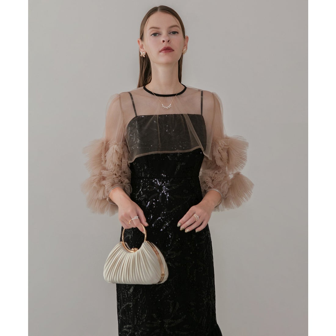 レジャ Leja フラワースパンコールチュールフリルスリーブIライン