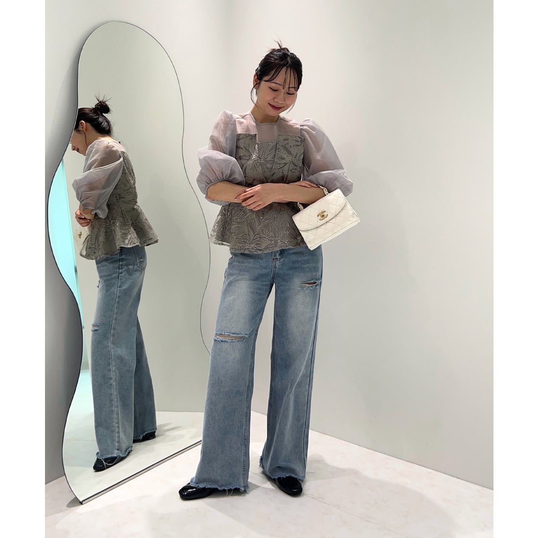 レジャ Leja シアーパフスリーブペプラムスパンコール花柄Iライン