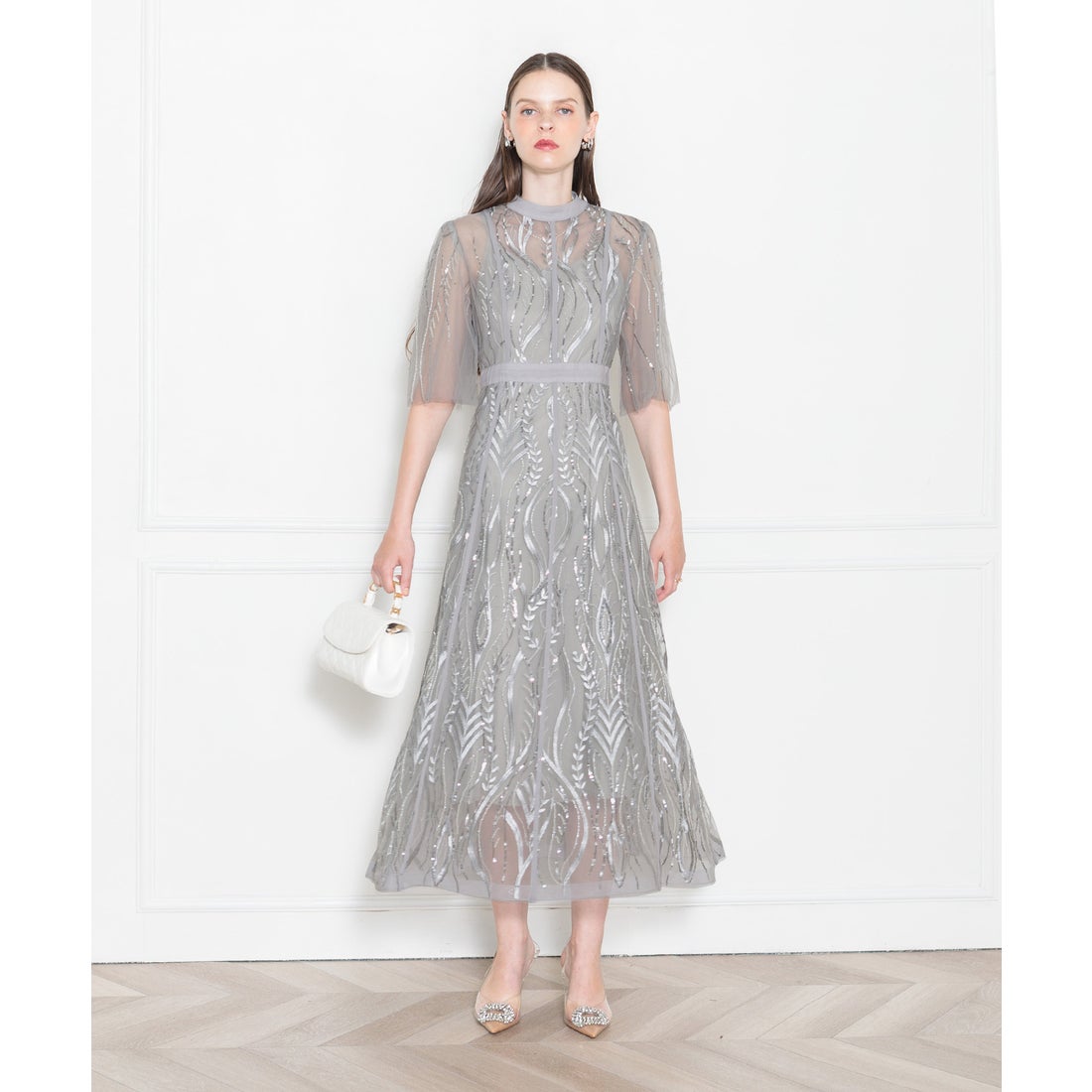 レジャ Leja スパンコール刺繍レースプチハイネックフリルロングドレス