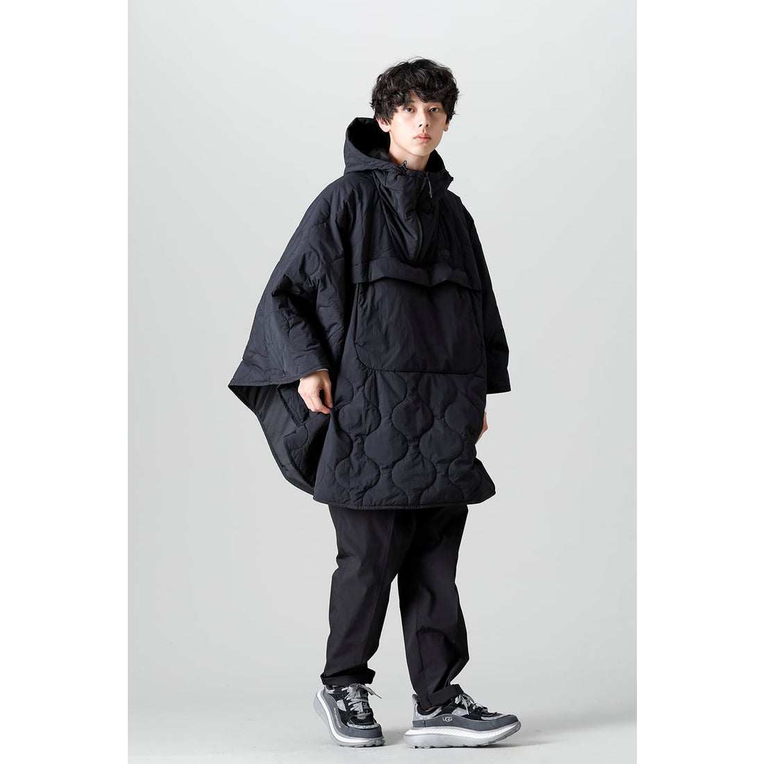 ランタン lantern Heating Poncho （Black） -FASCINATE